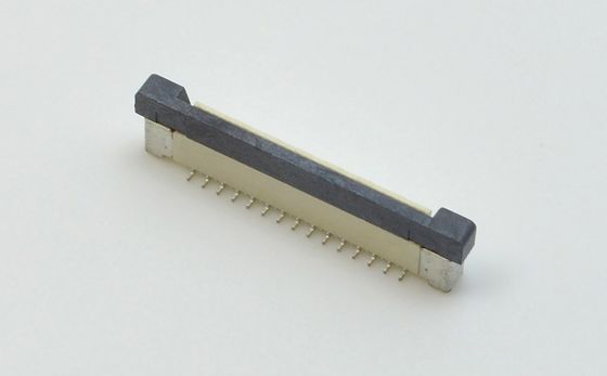पिच 0.5 मिमी Molex FFC कनेक्टर लंबवत 180° H 4.4 मिमी 4.95 मिमी ZIF R2 प्रकार