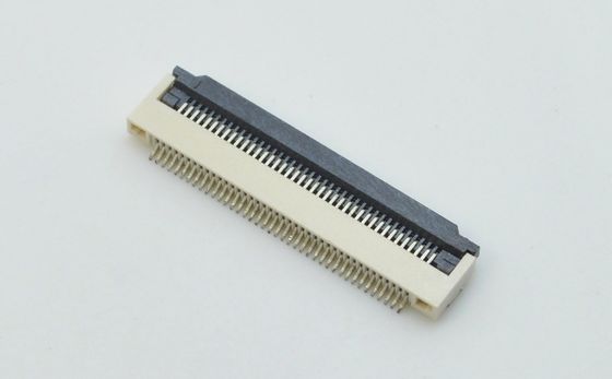 पिच 0.5mm FFC FPC कनेक्टर्स 50V AC DC समकोण 90° श्रीमती प्रकार पर आसान